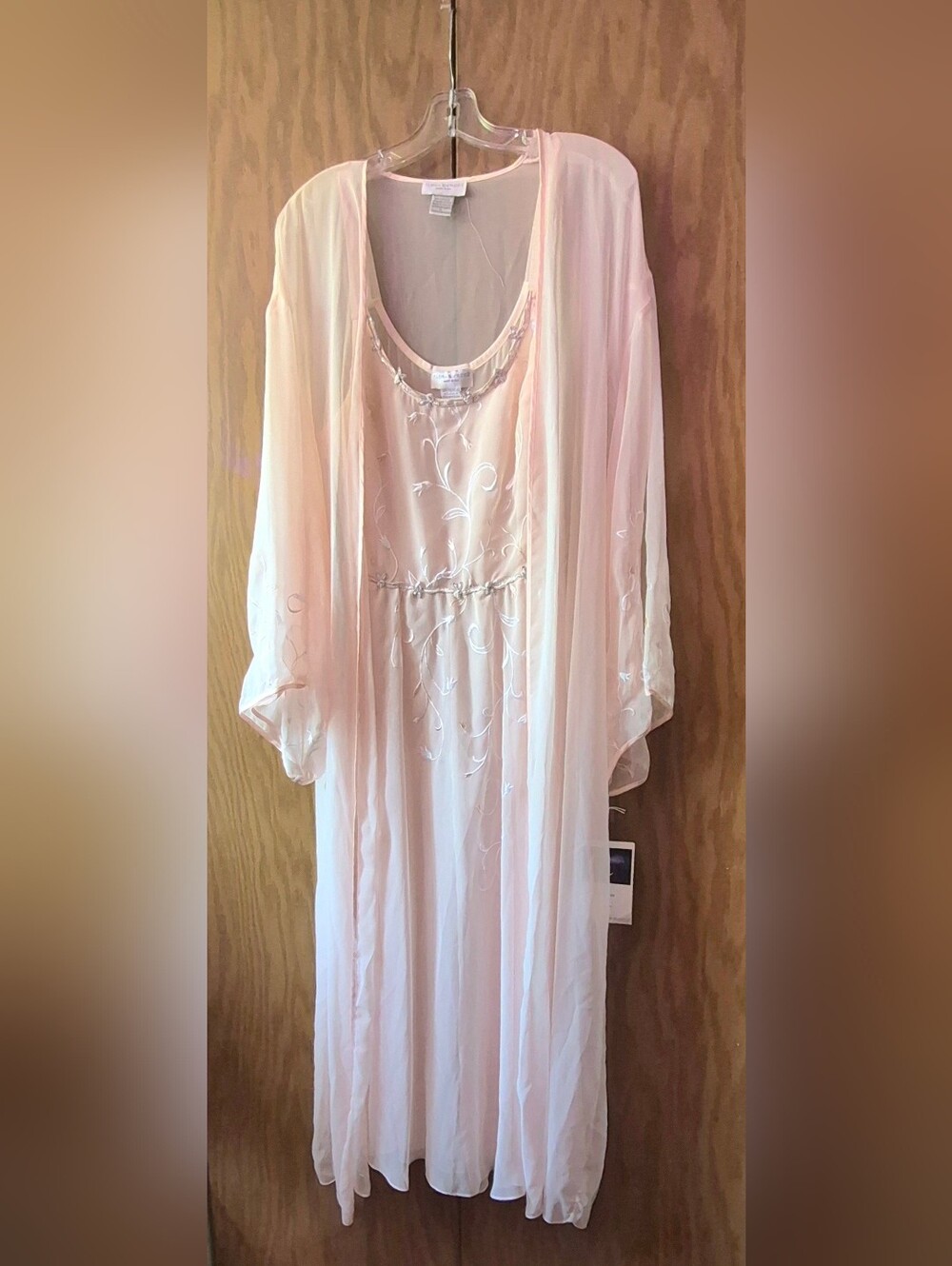 Beautiful Vintage Flora Nikrooz Soft Pink Embroidered Sheer Lingerie Set